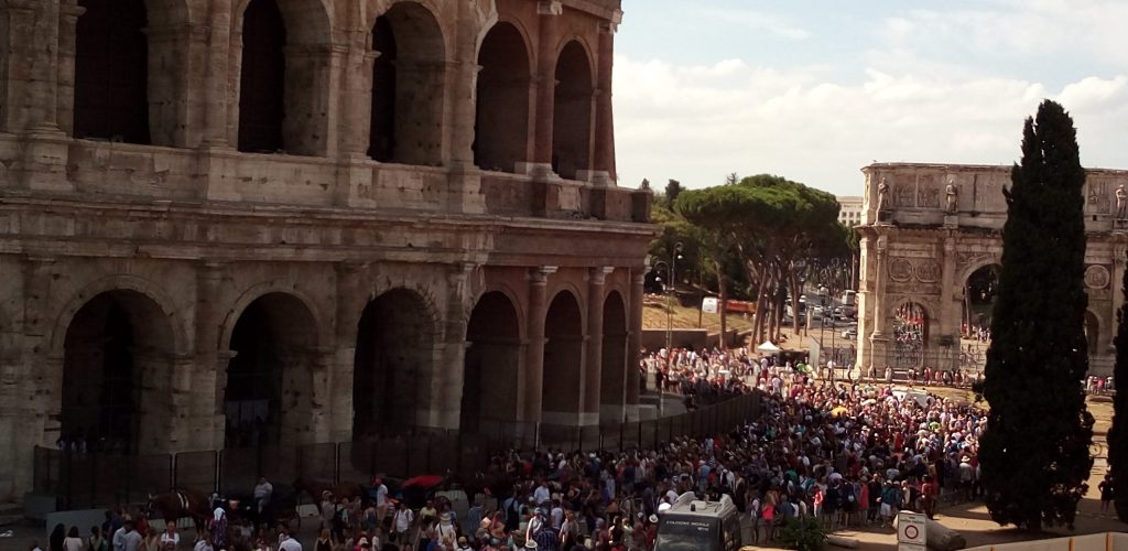 Rome Fullday Including Skip-The-Line Vatican Museums and Colosseum from Civitavecchia Port